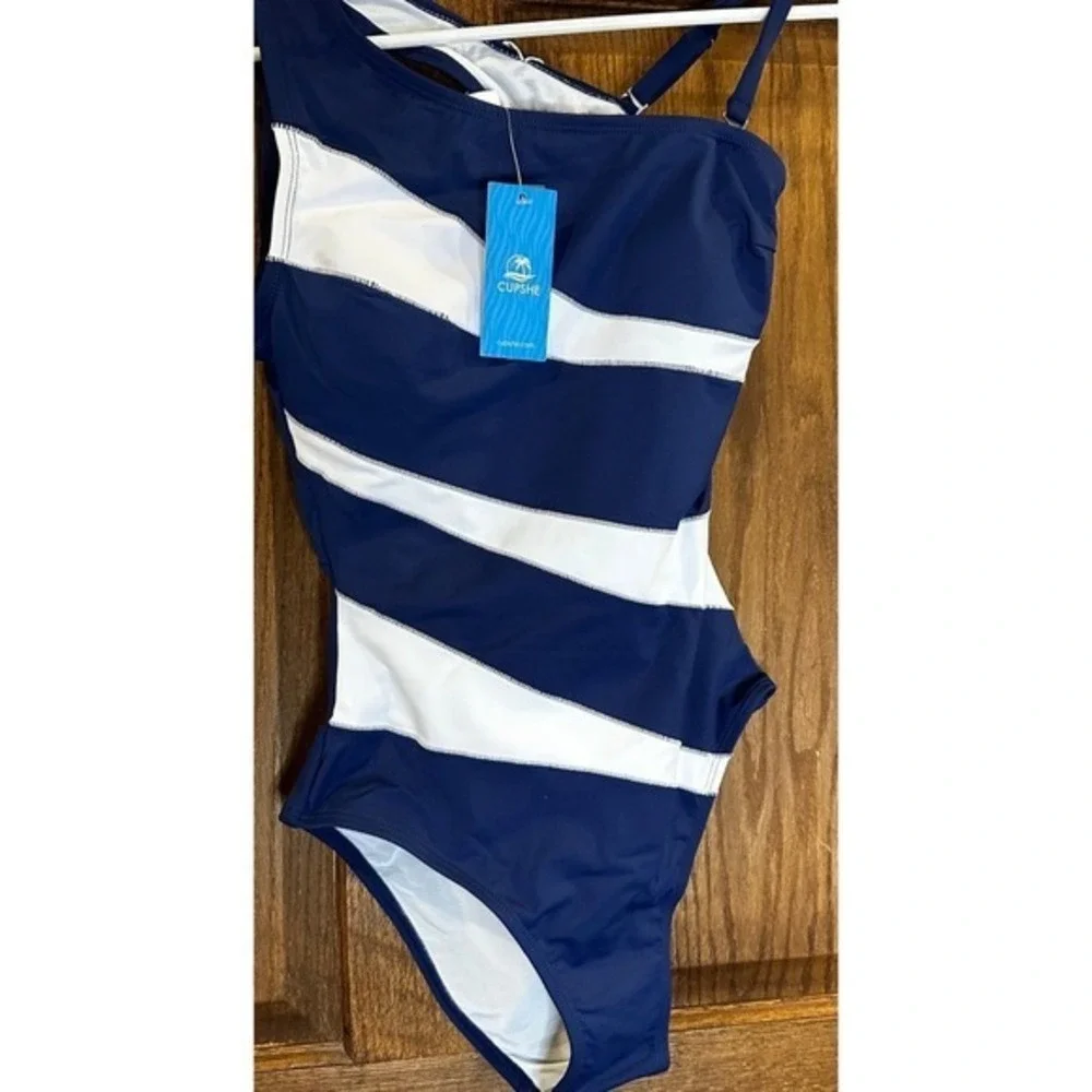CUPSHE Women's One Piece Swimsuit Asymmetrical Neck Bathing Suit Removable Strap